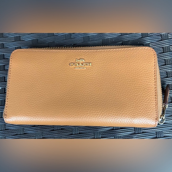 Coach Zip-Around Pebbled Leather Wallet in Tan - Picture 8 of 11